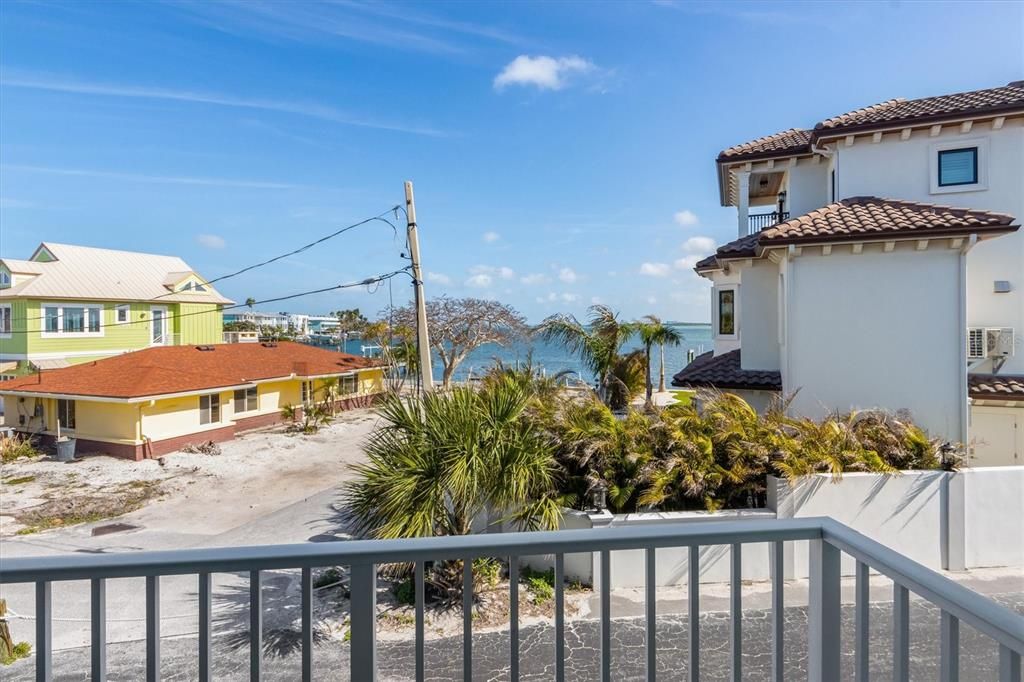 En Venta: $389,900 (1 camas, 1 baños, 594 Pies cuadrados)