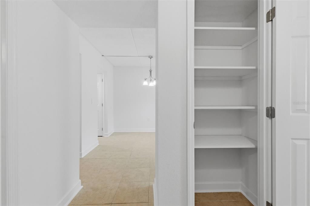 En Venta: $325,000 (2 camas, 1 baños, 790 Pies cuadrados)