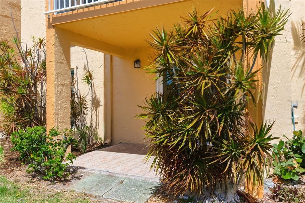 En Venta: $325,000 (2 camas, 1 baños, 790 Pies cuadrados)