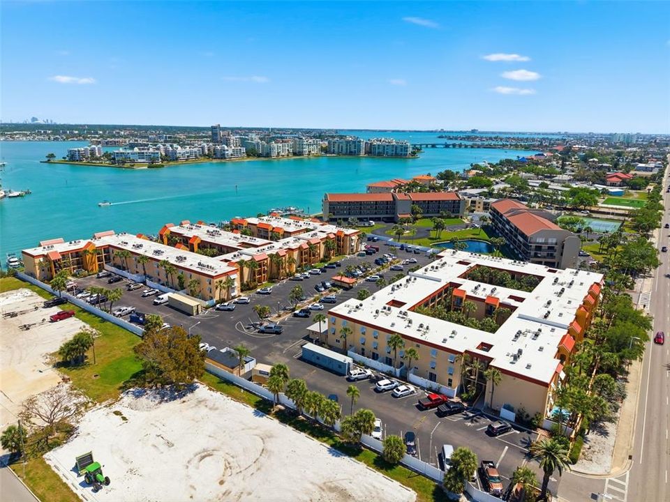 En Venta: $325,000 (2 camas, 1 baños, 790 Pies cuadrados)