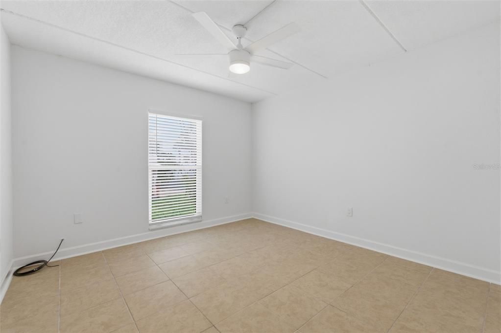 En Venta: $325,000 (2 camas, 1 baños, 790 Pies cuadrados)