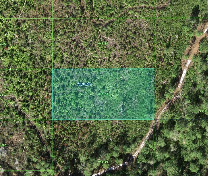 待售: $42,000 (1.27 acres)