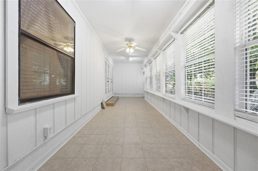 En Venta: $239,900 (2 camas, 2 baños, 1356 Pies cuadrados)