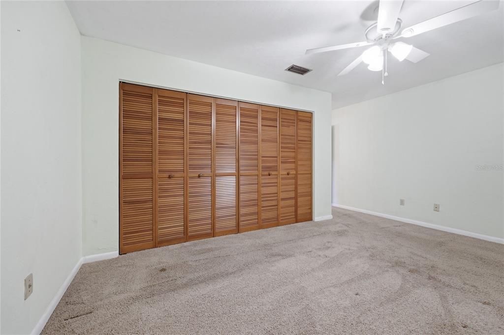 En Venta: $239,900 (2 camas, 2 baños, 1356 Pies cuadrados)