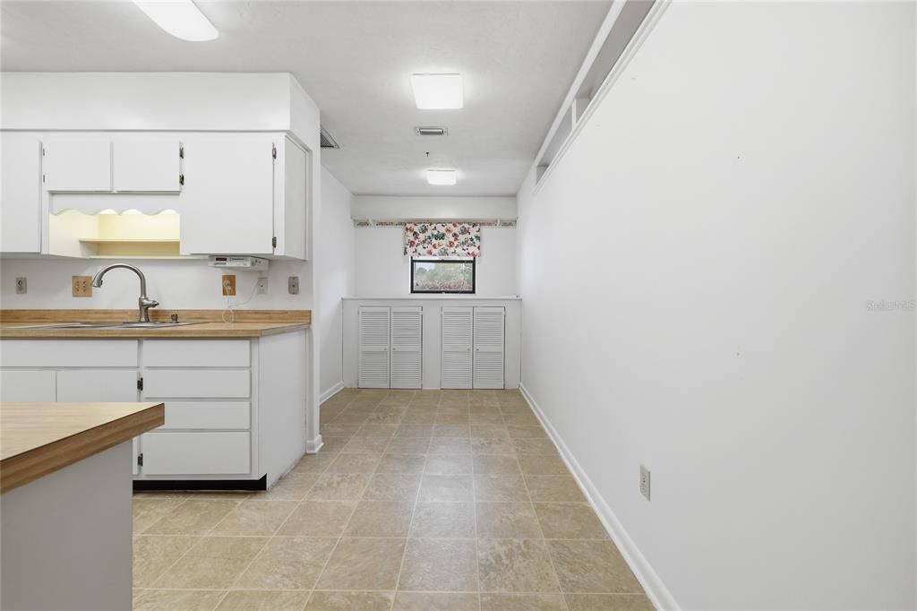 En Venta: $239,900 (2 camas, 2 baños, 1356 Pies cuadrados)