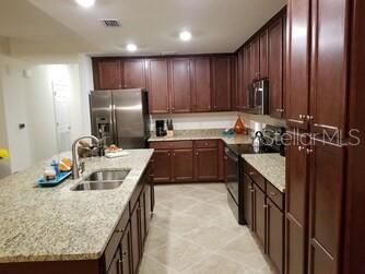 En Venta: $284,200 (2 camas, 2 baños, 1142 Pies cuadrados)