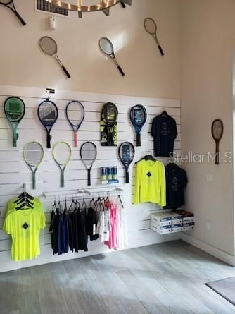 En Venta: $284,200 (2 camas, 2 baños, 1142 Pies cuadrados)