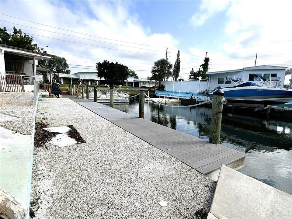 待售: $150,000 (0.06 acres)