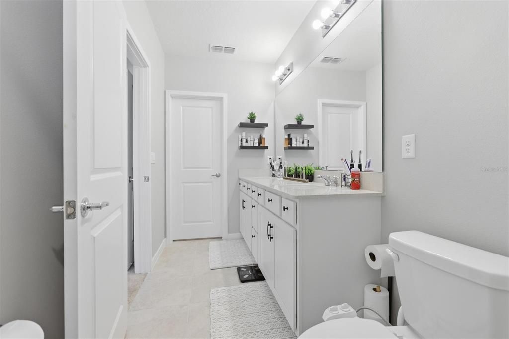Active With Contract: $354,500 (4 beds, 2 baths, 1580 Square Feet)