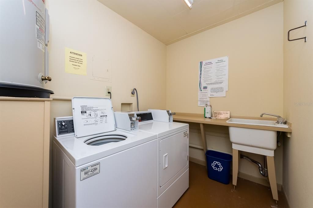 На продажу: $749,000 (3 спален, 3 ванн, 2130 Квадратных фут)