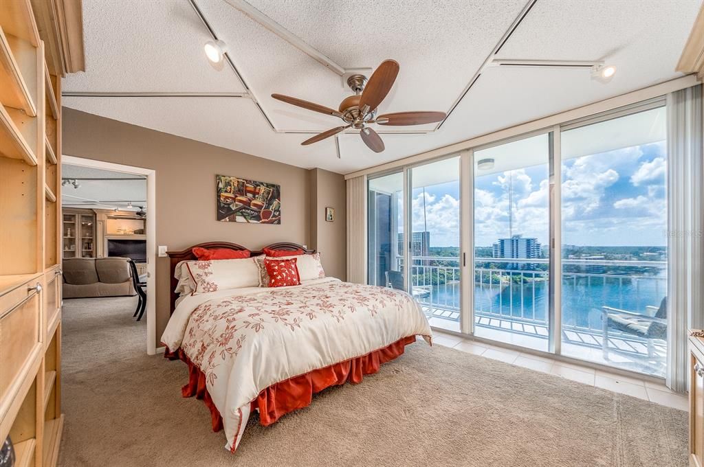 На продажу: $749,000 (3 спален, 3 ванн, 2130 Квадратных фут)