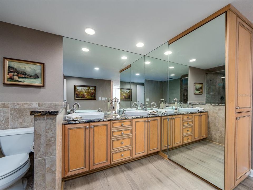 На продажу: $749,000 (3 спален, 3 ванн, 2130 Квадратных фут)