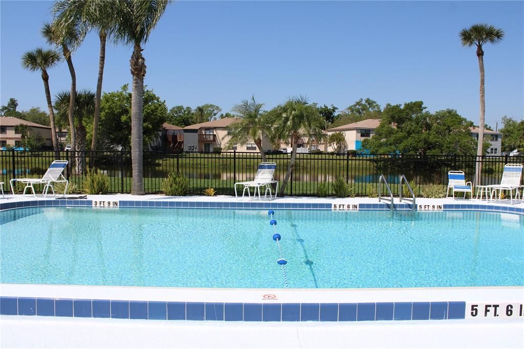 Activo con contrato: $1,450 (2 camas, 2 baños, 896 Pies cuadrados)