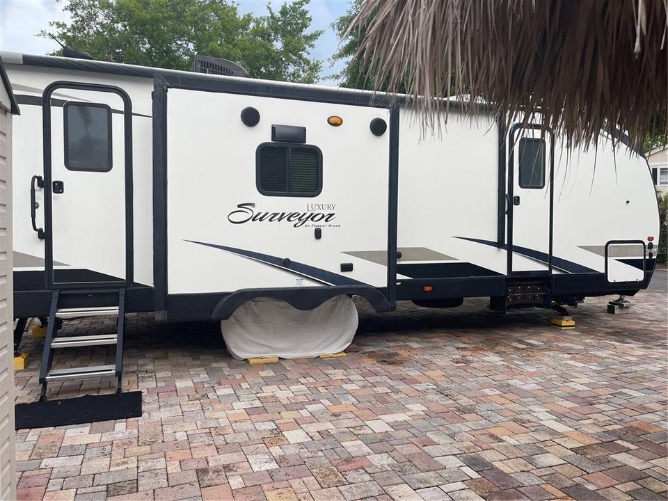 待售: $104,500 (0.04 acres)