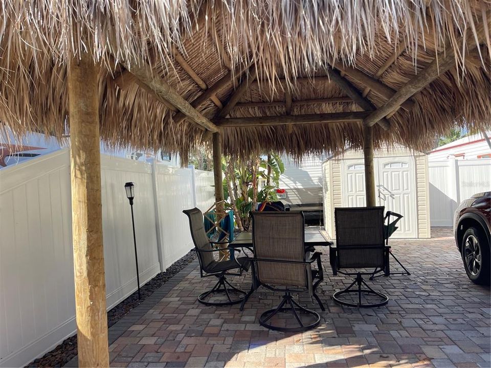 待售: $104,500 (0.04 acres)