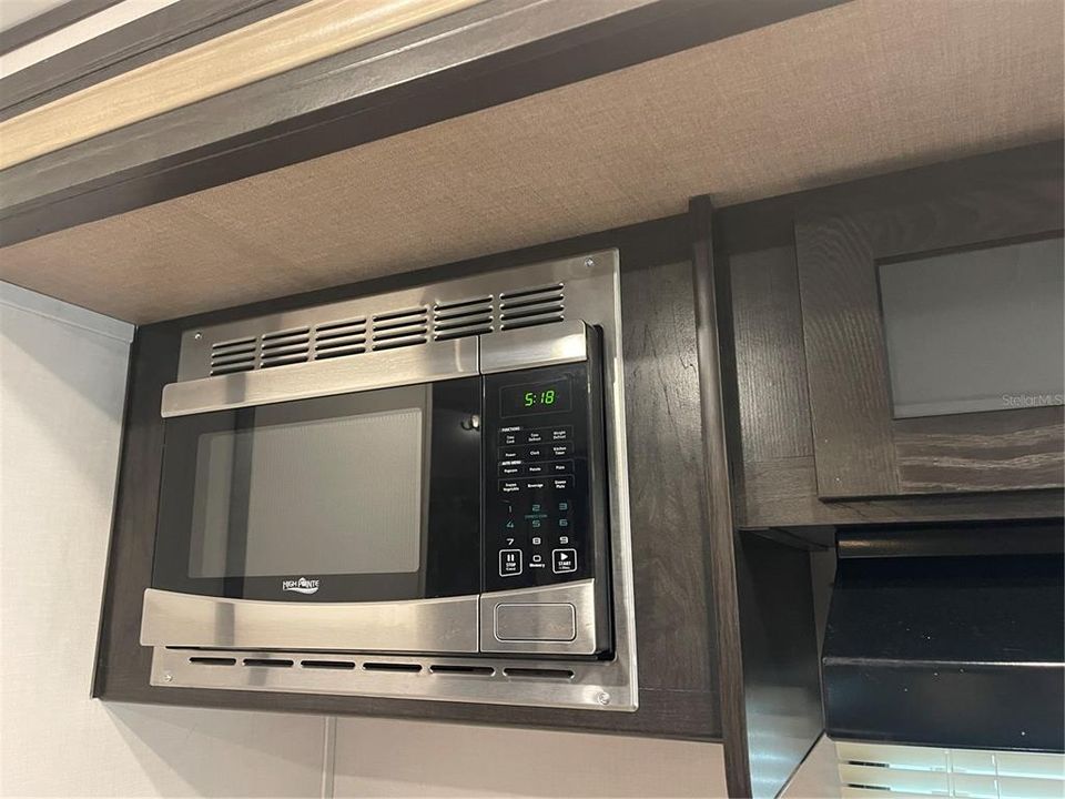 待售: $104,500 (0.04 acres)