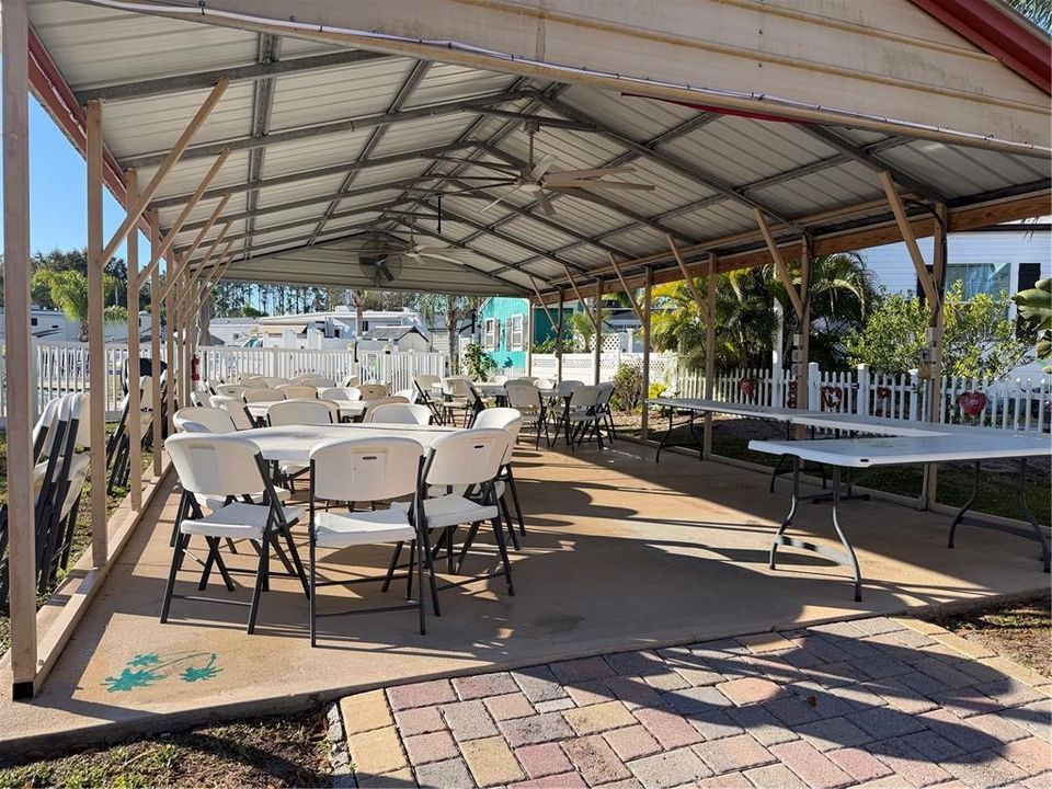 待售: $104,500 (0.04 acres)