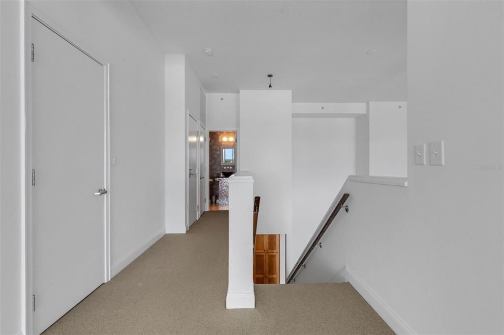 На продажу: $595,000 (2 спален, 2 ванн, 1453 Квадратных фут)