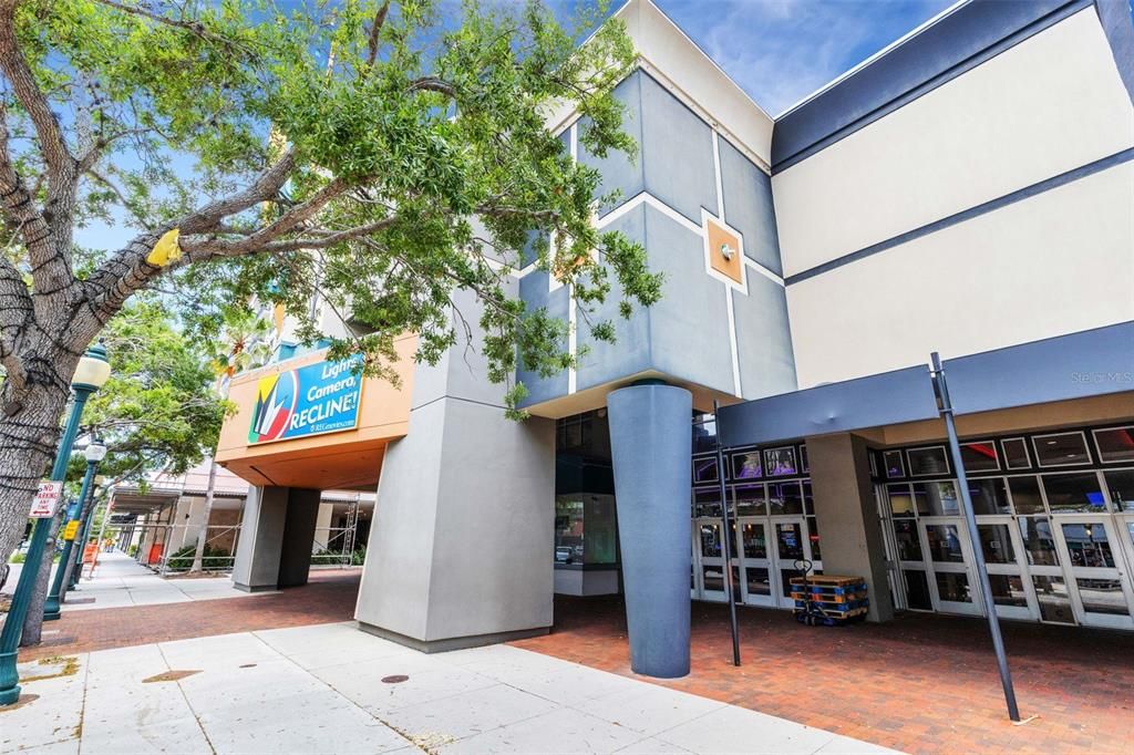 На продажу: $595,000 (2 спален, 2 ванн, 1453 Квадратных фут)