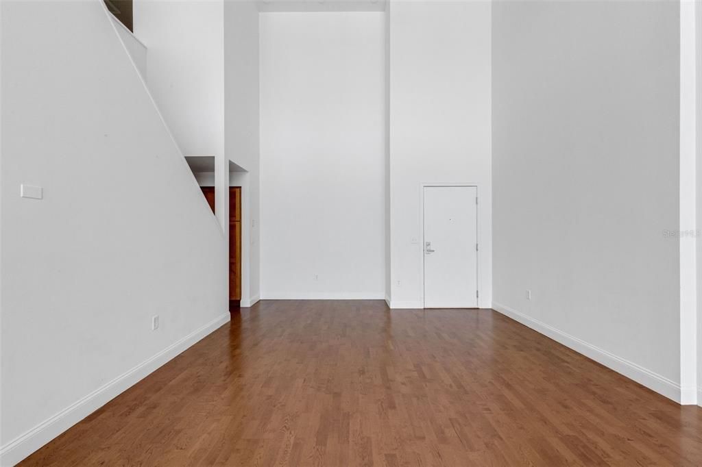 На продажу: $595,000 (2 спален, 2 ванн, 1453 Квадратных фут)