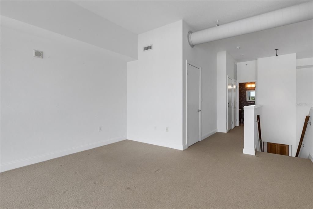 На продажу: $595,000 (2 спален, 2 ванн, 1453 Квадратных фут)