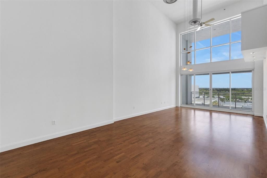 На продажу: $595,000 (2 спален, 2 ванн, 1453 Квадратных фут)