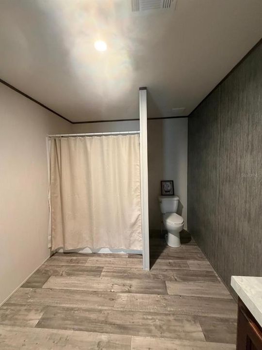 На продажу: $239,000 (3 спален, 2 ванн, 1456 Квадратных фут)