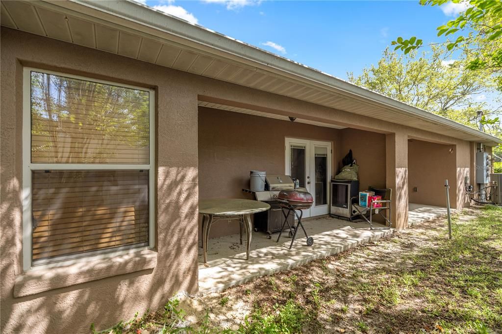 For Sale: $169,900 (2 beds, 2 baths, 1027 Square Feet)