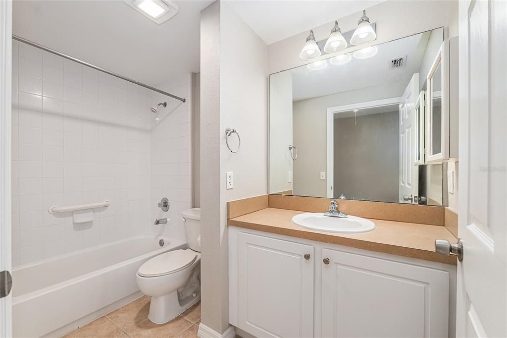 En Venta: $169,000 (1 camas, 1 baños, 823 Pies cuadrados)