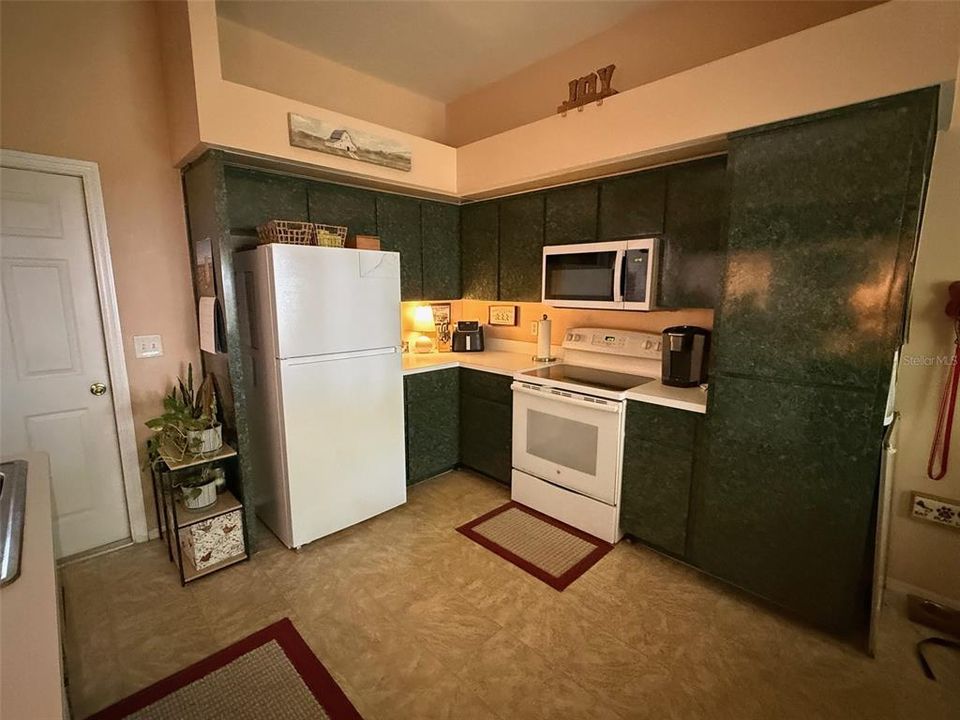 В аренду: $1,850 (2 спален, 2 ванн, 1149 Квадратных фут)