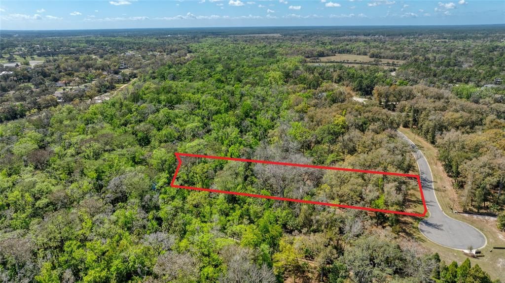 На продажу: $700,000 (1.45 acres)