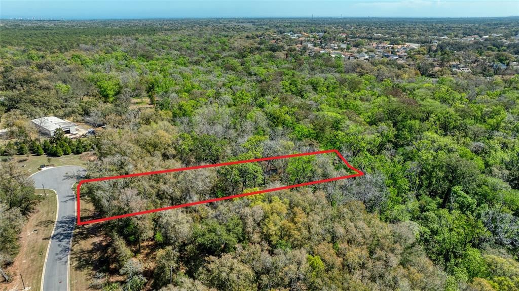 На продажу: $700,000 (1.45 acres)