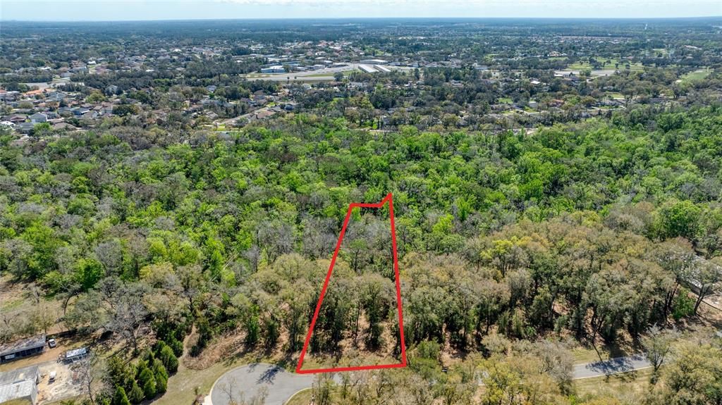 На продажу: $700,000 (1.45 acres)