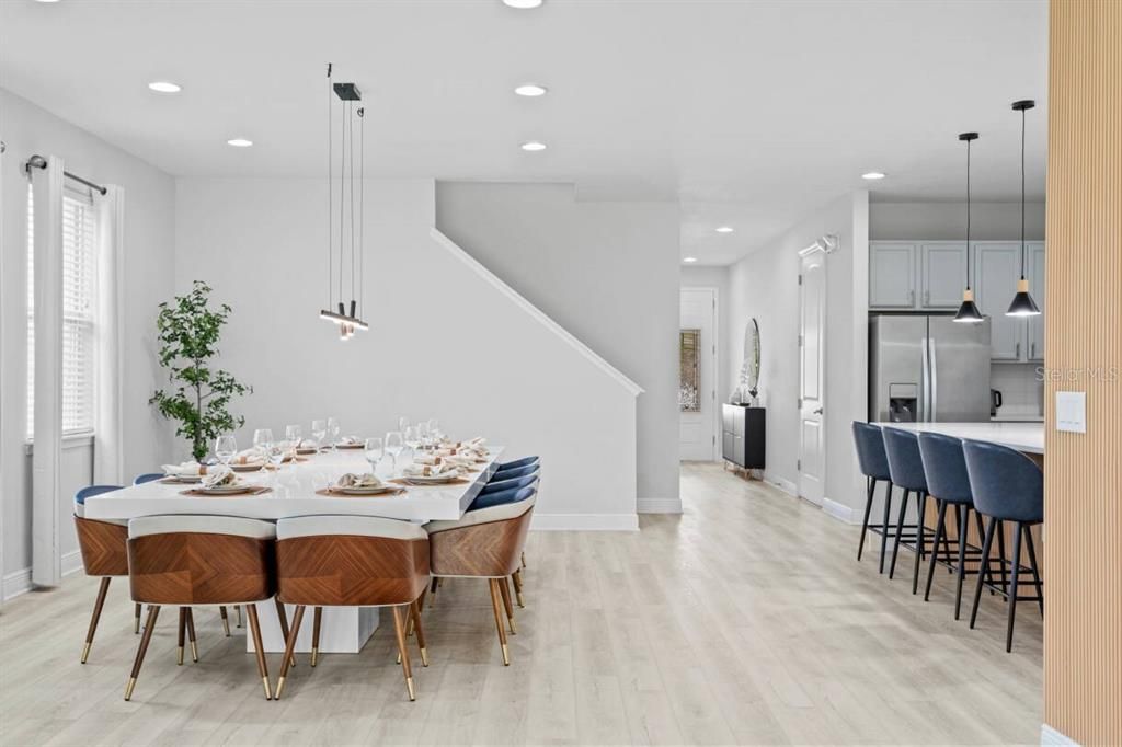 For Sale: $989,000 (8 beds, 8 baths, 4057 Square Feet)