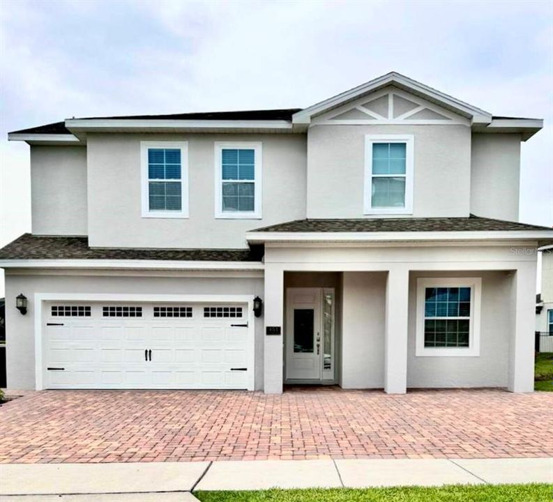For Sale: $989,000 (8 beds, 8 baths, 4057 Square Feet)