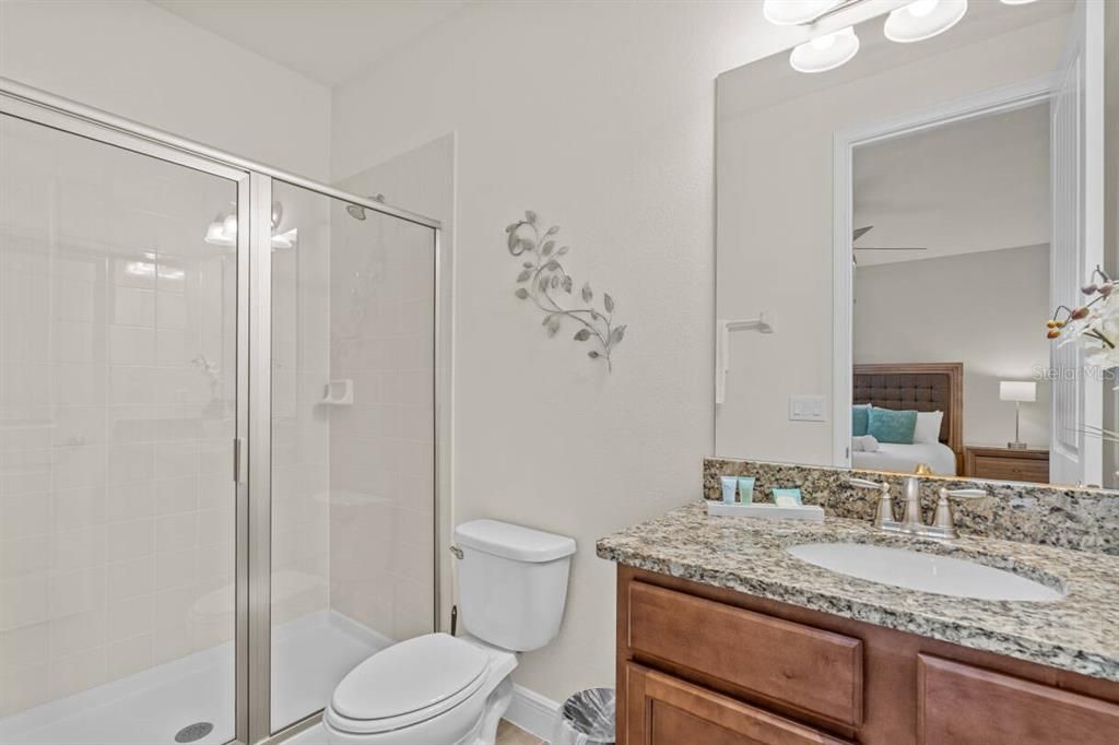 For Sale: $989,000 (8 beds, 8 baths, 4057 Square Feet)