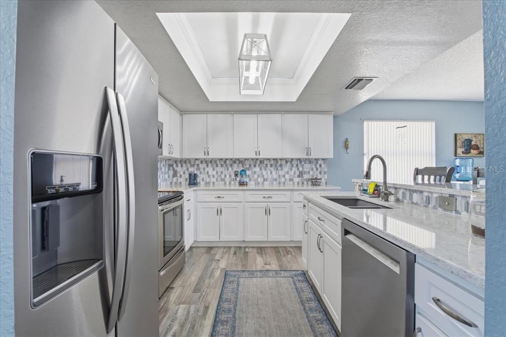 For Sale: $669,999 (4 beds, 2 baths, 1472 Square Feet)