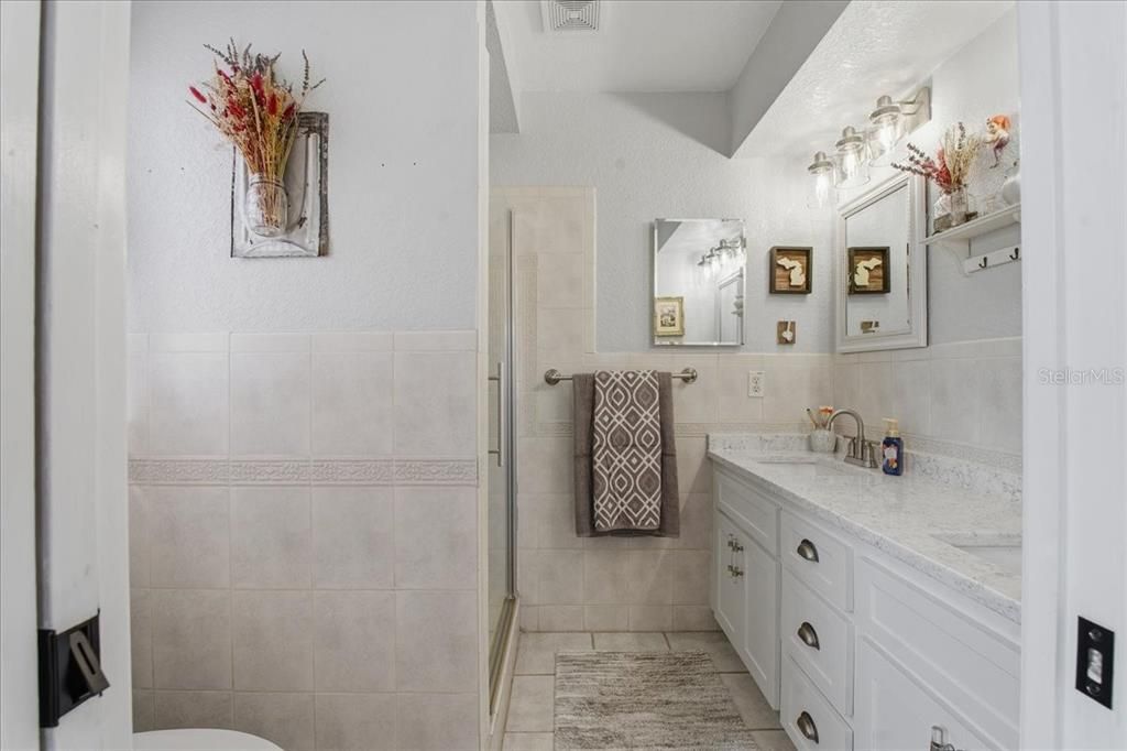 For Sale: $669,999 (4 beds, 2 baths, 1472 Square Feet)