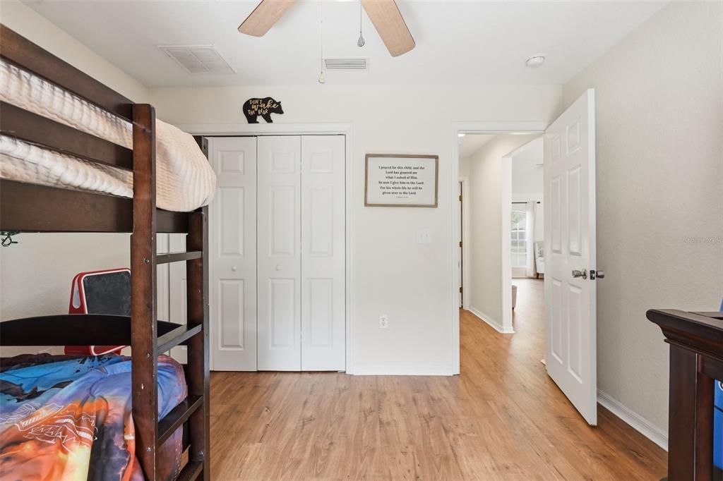 Active With Contract: $259,900 (3 beds, 2 baths, 1490 Square Feet)
