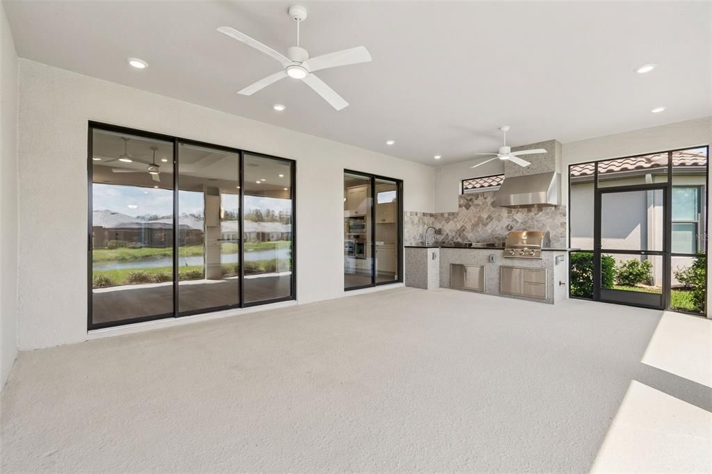 Active With Contract: $775,000 (3 beds, 3 baths, 2397 Square Feet)