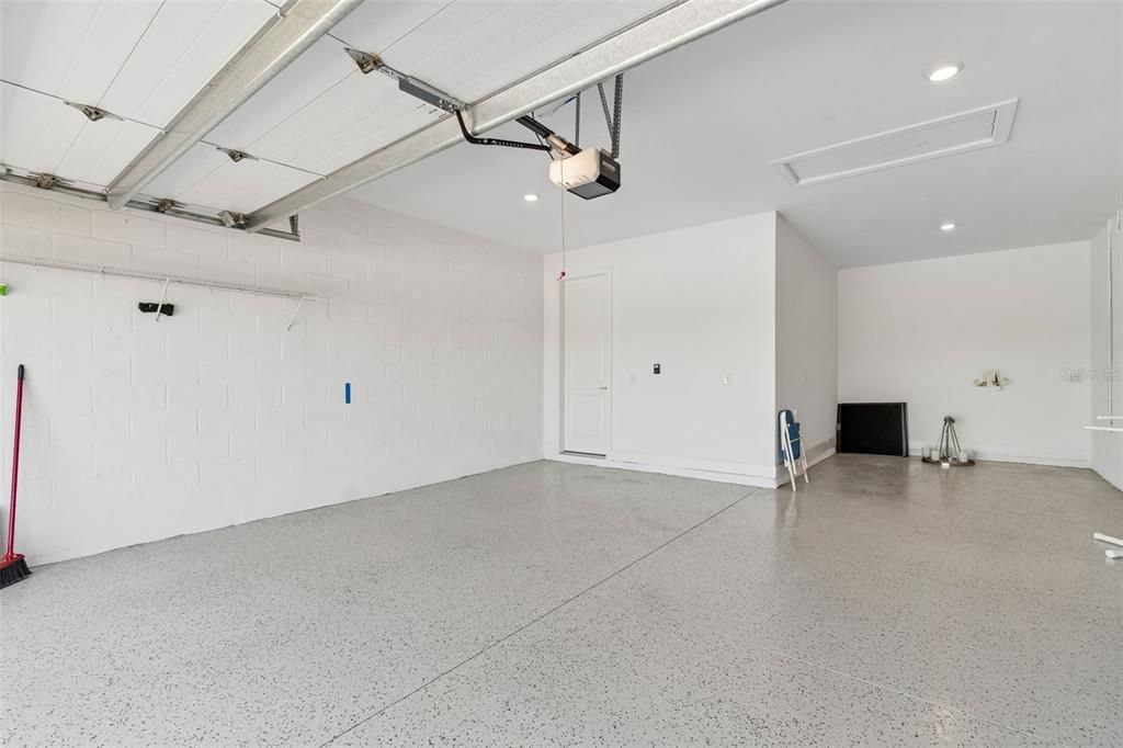 Active With Contract: $775,000 (3 beds, 3 baths, 2397 Square Feet)