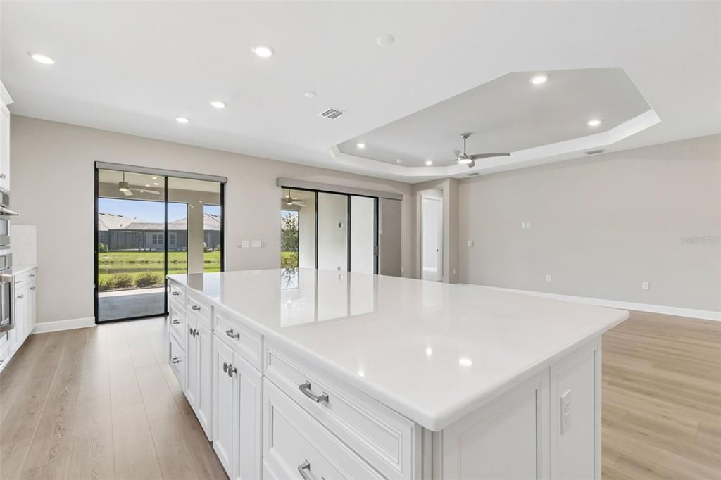 Active With Contract: $775,000 (3 beds, 3 baths, 2397 Square Feet)