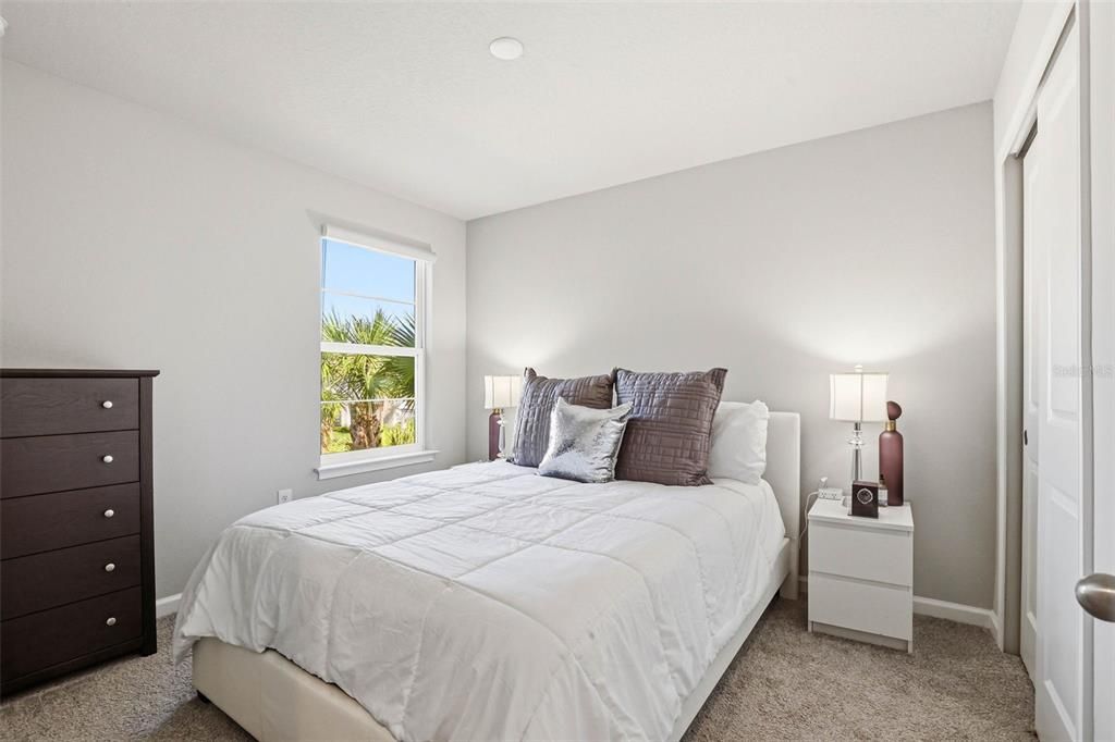 Active With Contract: $335,000 (3 beds, 2 baths, 1680 Square Feet)