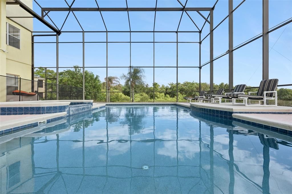 For Sale: $925,000 (5 beds, 4 baths, 3653 Square Feet)