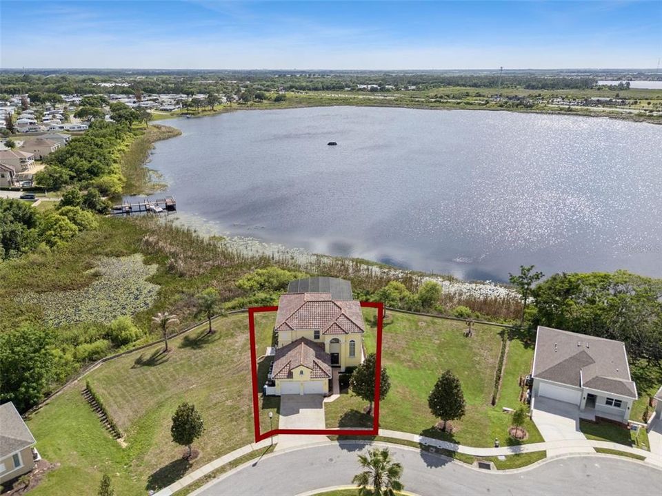 For Sale: $925,000 (5 beds, 4 baths, 3653 Square Feet)