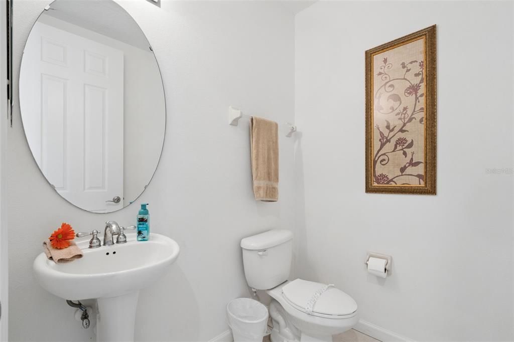 For Sale: $925,000 (5 beds, 4 baths, 3653 Square Feet)