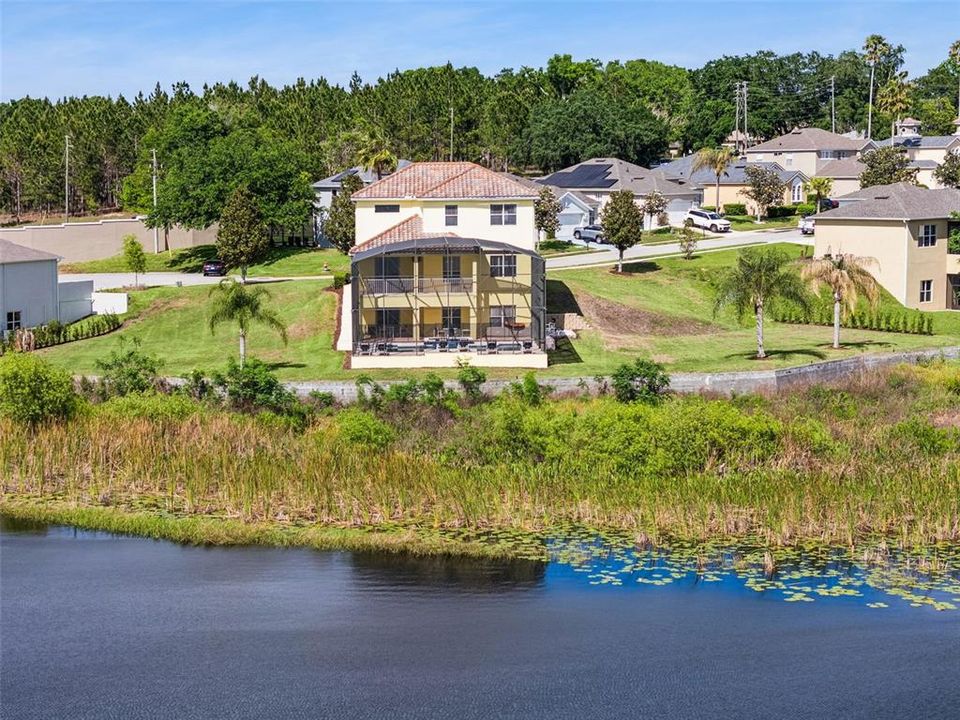 For Sale: $925,000 (5 beds, 4 baths, 3653 Square Feet)