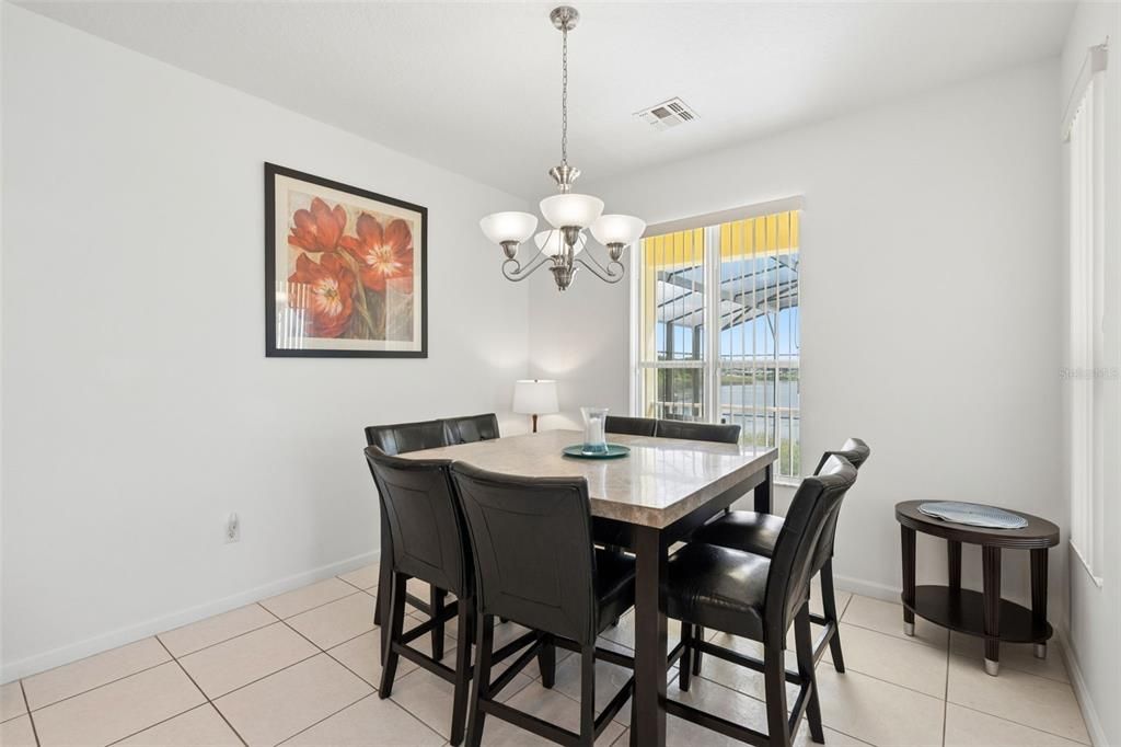 For Sale: $925,000 (5 beds, 4 baths, 3653 Square Feet)