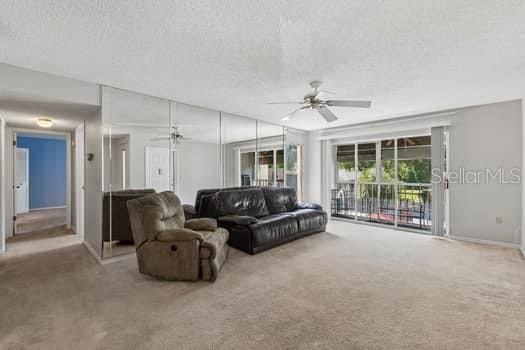 На продажу: $105,000 (2 спален, 2 ванн, 1035 Квадратных фут)