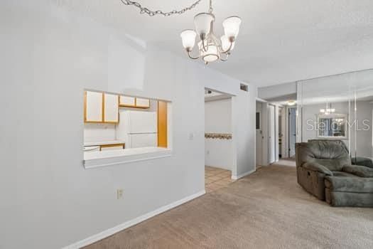 На продажу: $105,000 (2 спален, 2 ванн, 1035 Квадратных фут)